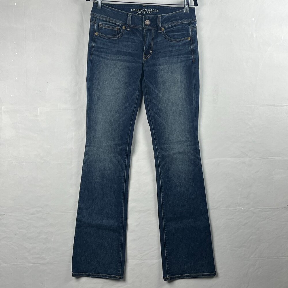 2/$30 American Eagle Outfitters Kick Boot Jeans 6 Long